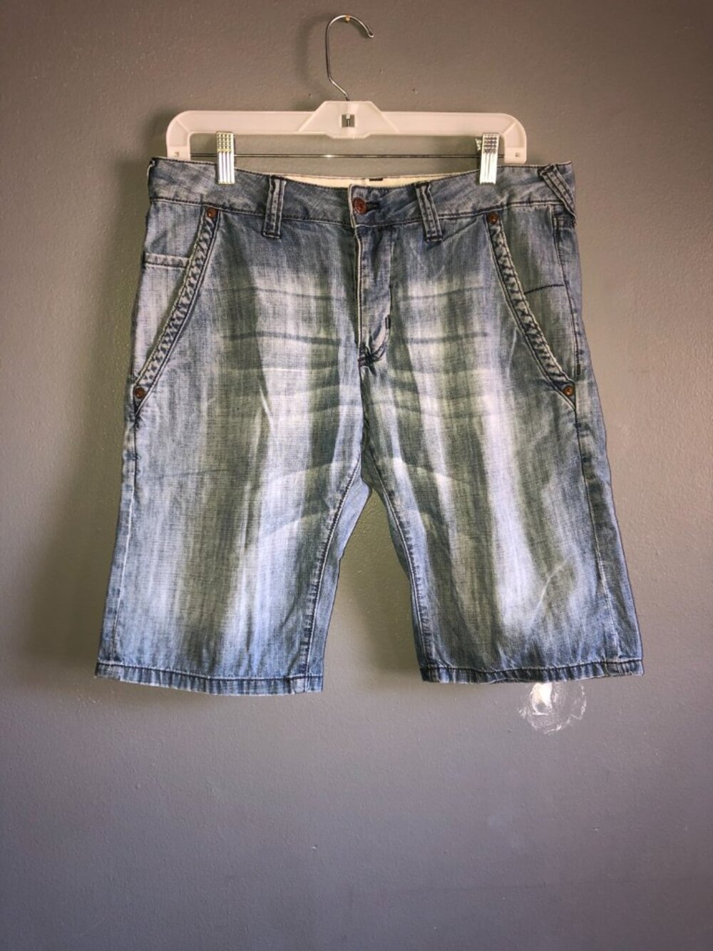 Y2K H&M Women's Button Fly Stone Denim Wash Long Shorts 100% Cotton Size 33